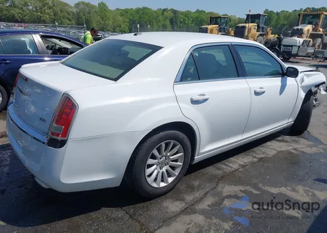 2013 Chrysler 300 Motown из США, поврежденный, VIN 2C3CCAAG1DH603521